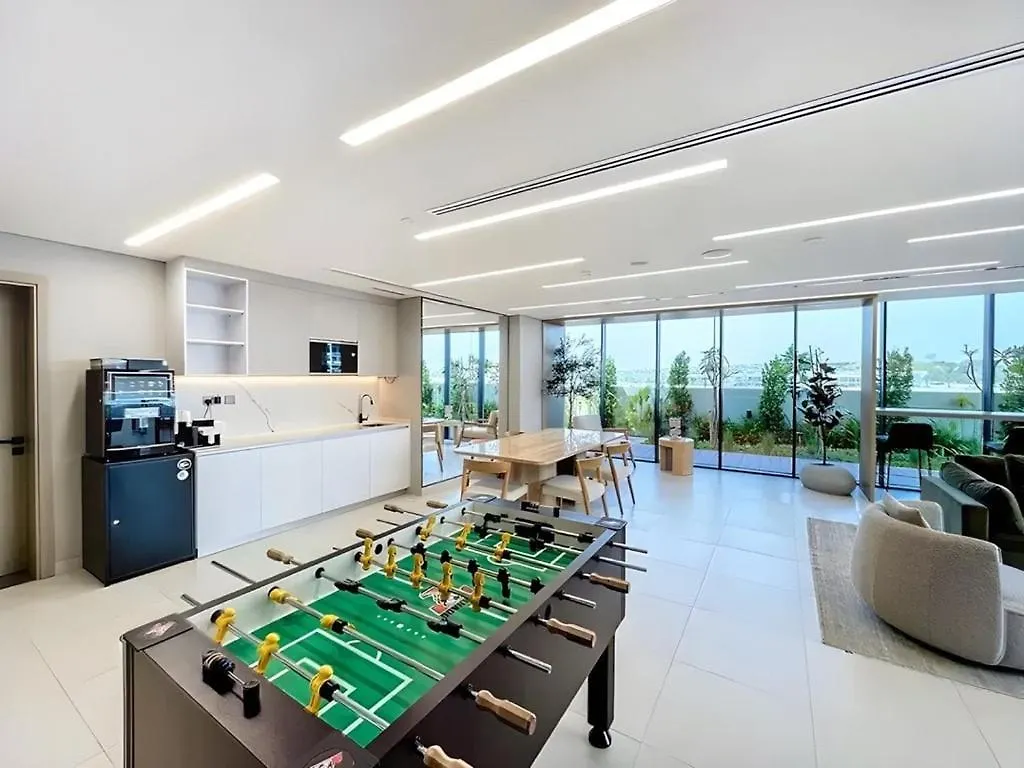Studio Al Furjan By Stay In Homes - Marina 12Min - Self Checkin - Metro - Parking Dubai 0*,
